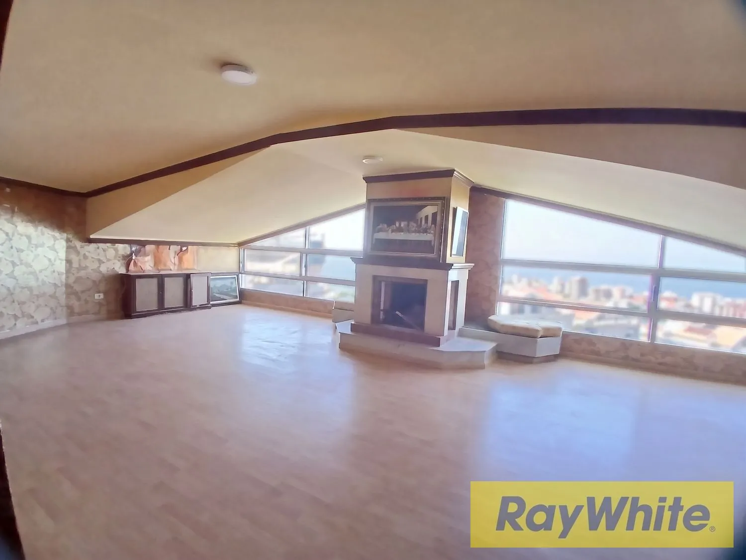 Rooftop Apartment For Rent — Ain Aar