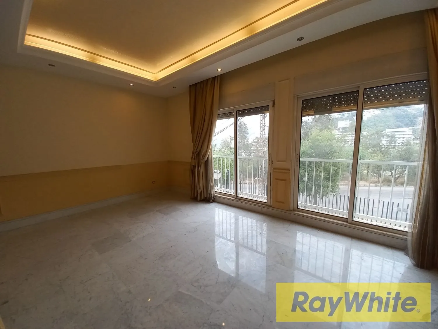 Duplex For Sale In Bsalim — الصورة 4