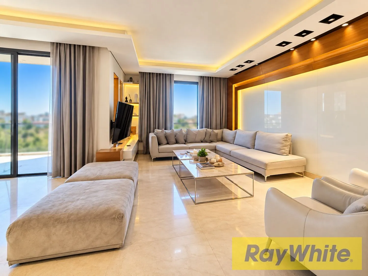 Luxurious Duplex For Sale In Beit El Kiko L 280sqm + 60sqm Terrace L — الصورة 2