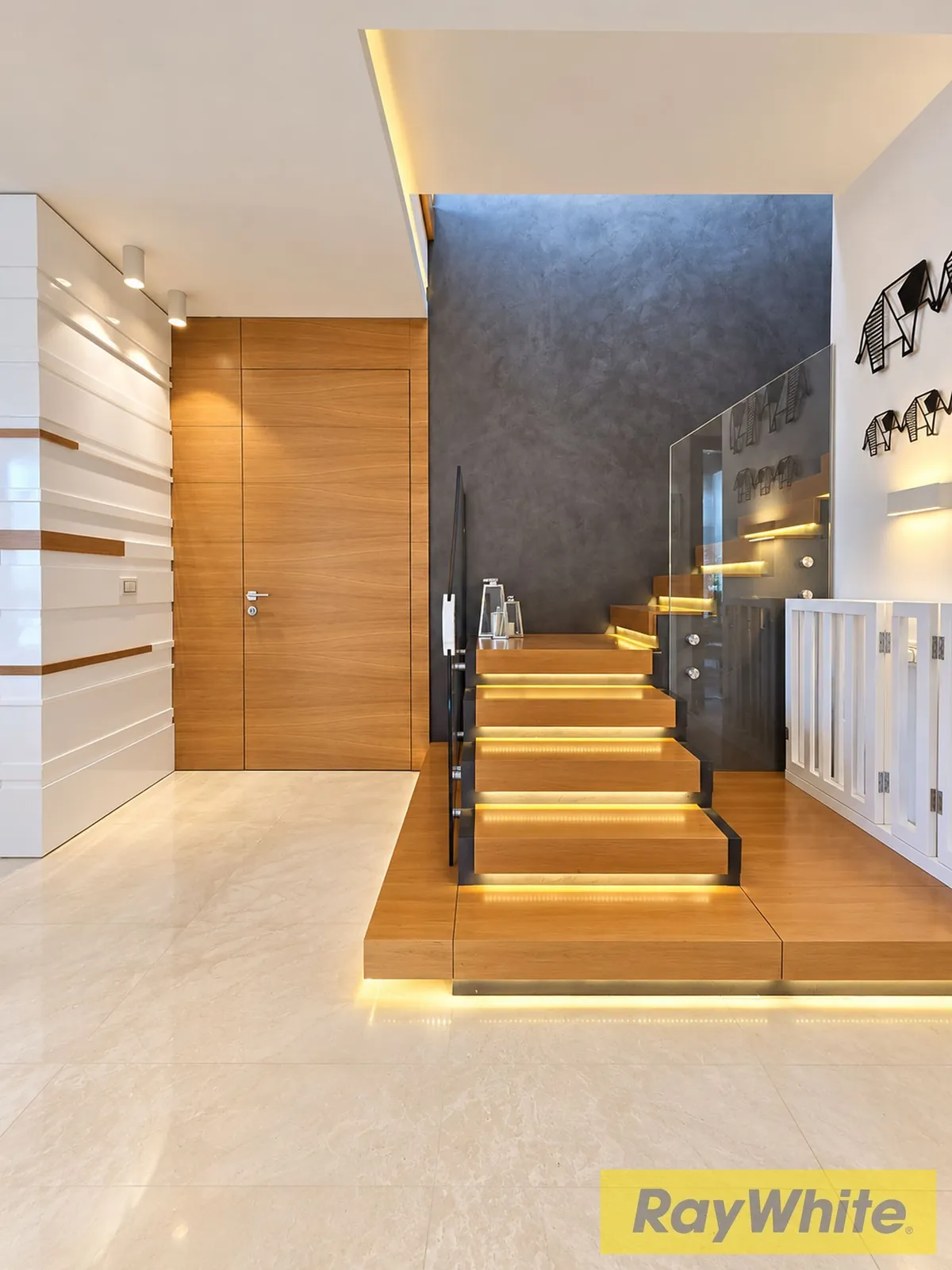 Luxurious Duplex For Sale In Beit El Kiko L 280sqm + 60sqm Terrace L — الصورة 5
