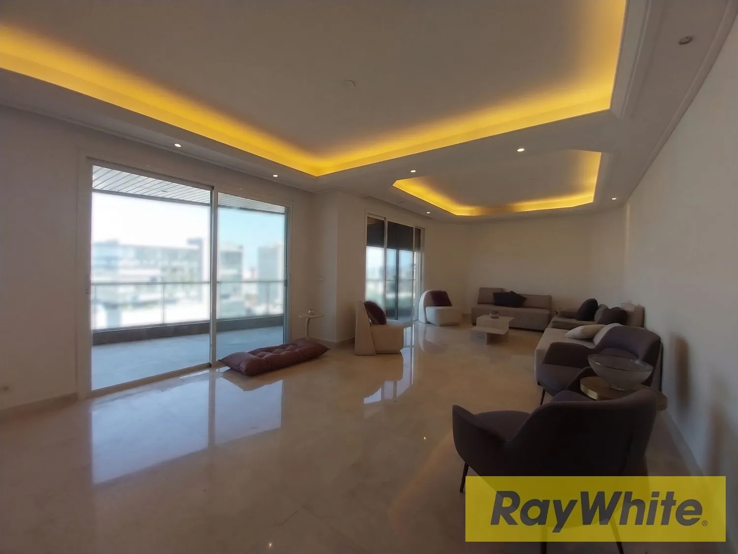 Luxury Unfurnished Apartment For Rent In Marina Hills, Dbayeh — الصورة 3