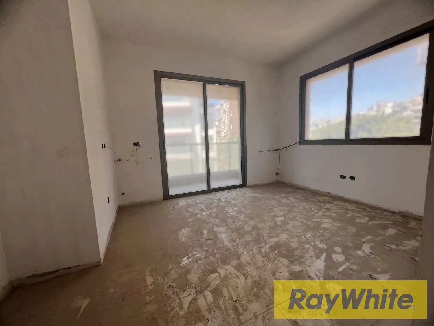 Apartment With Roof Terrace For Sale In El Naqqache — photo 2