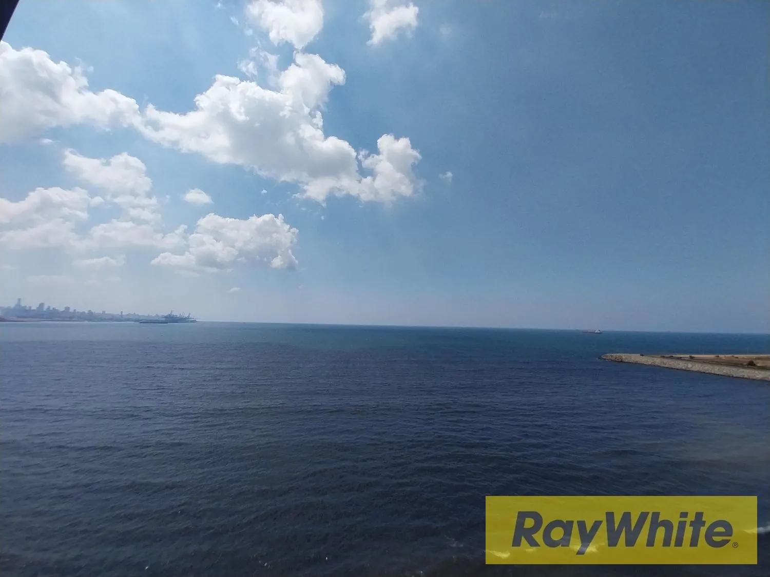Office For Rent In Antelias — الصورة 2