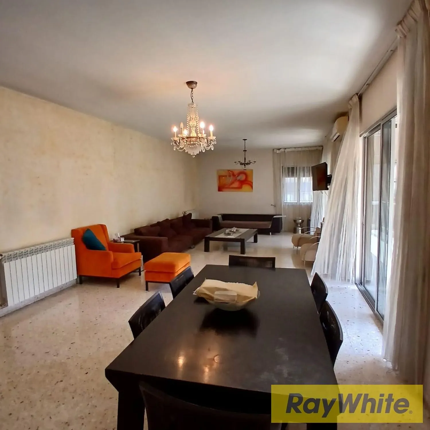 Apartment For Sale – Achrafieh| Prime Location — الصورة 3