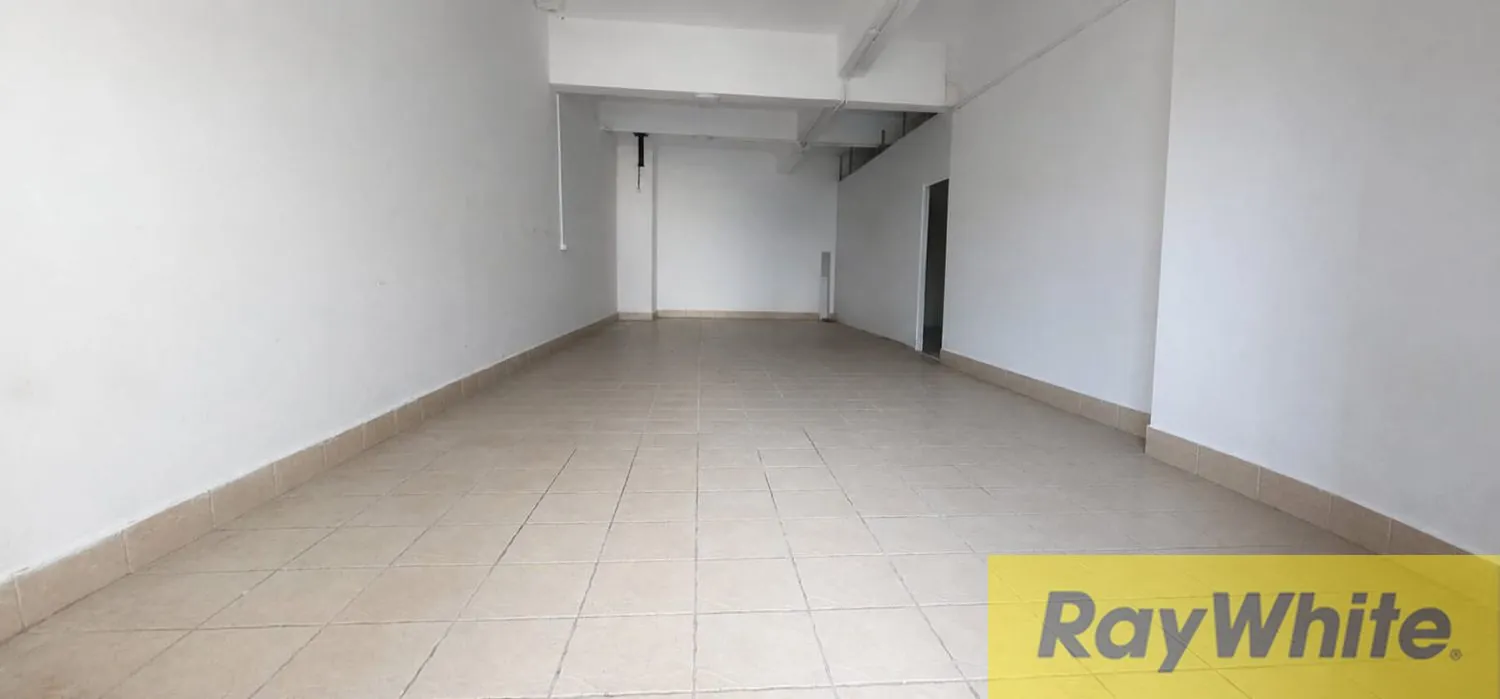 Warehouse For Rent In Ramlet Al Baydah