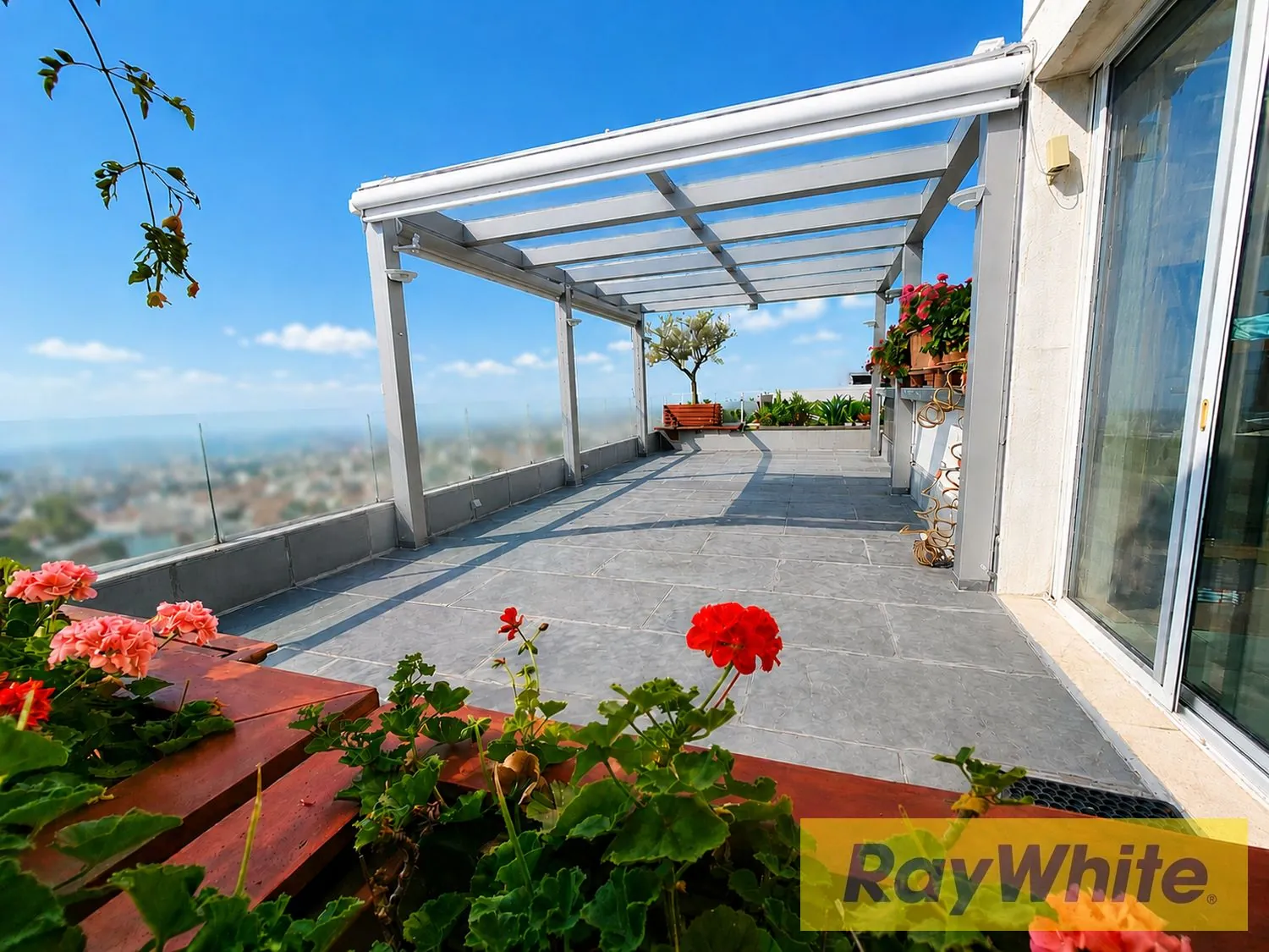 Luxurious Duplex For Sale In Biyada — الصورة 5