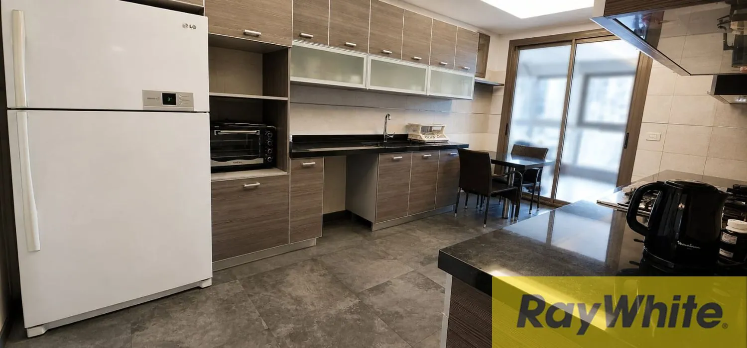 Apartment For Sale In Ramlet Al Baydah — الصورة 3