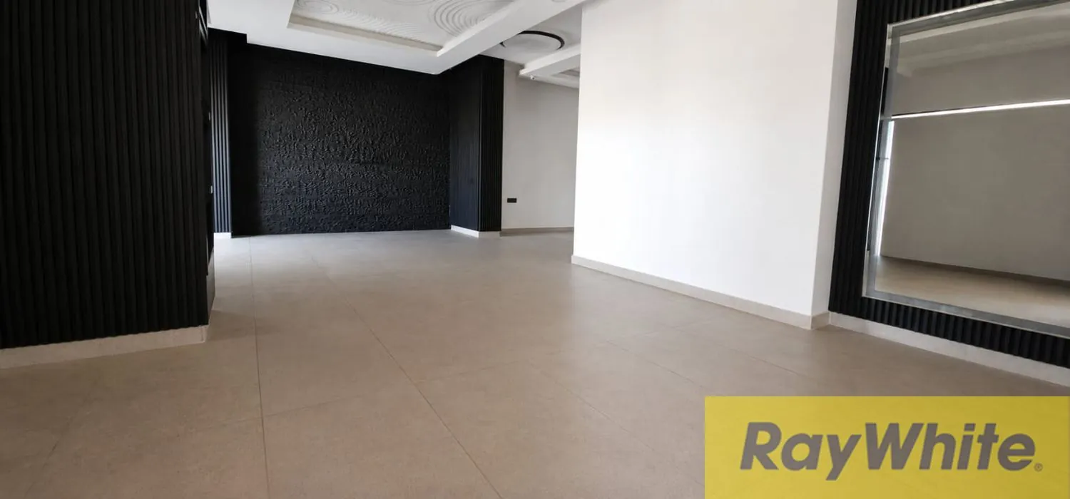 Office For Rent In Ramlet Al Baydah – Rare Location — الصورة 4