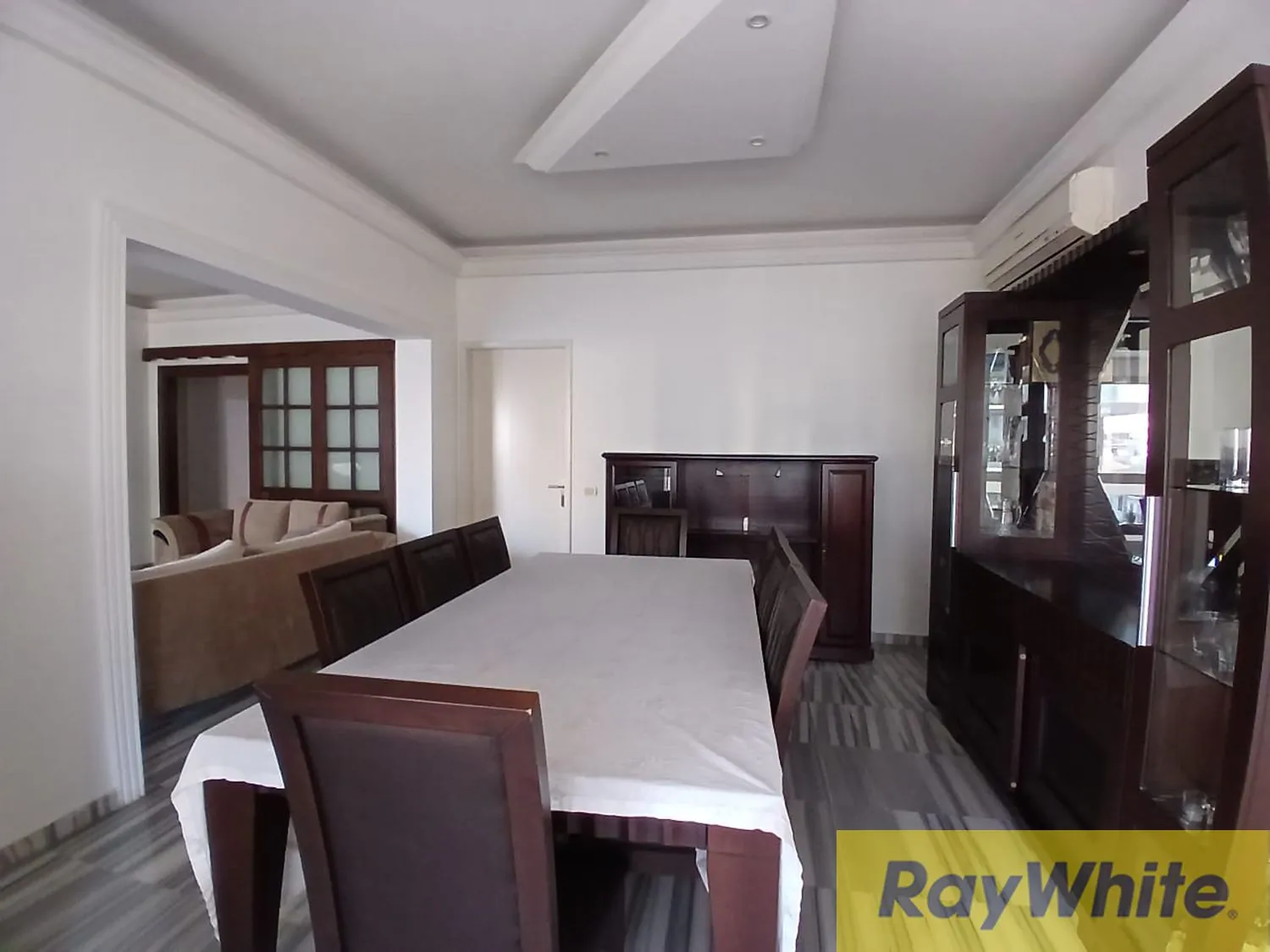 Apartment For Sale In Mar Elias — الصورة 3