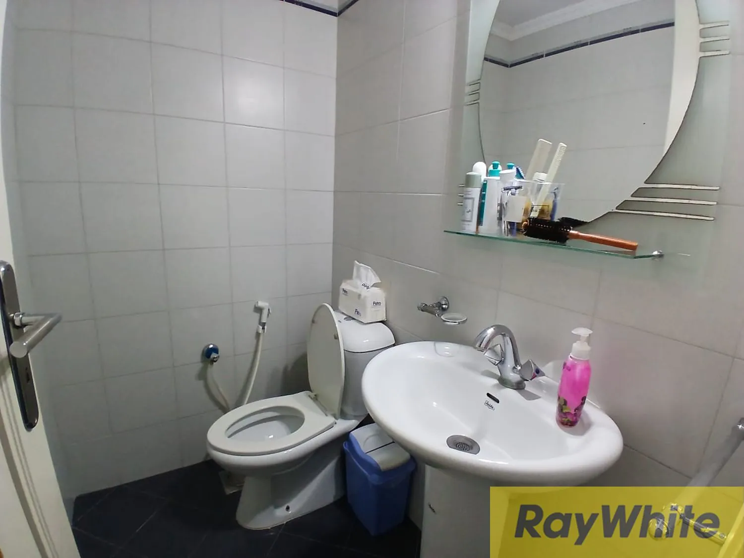 Apartment For Sale In Mar Elias — الصورة 5