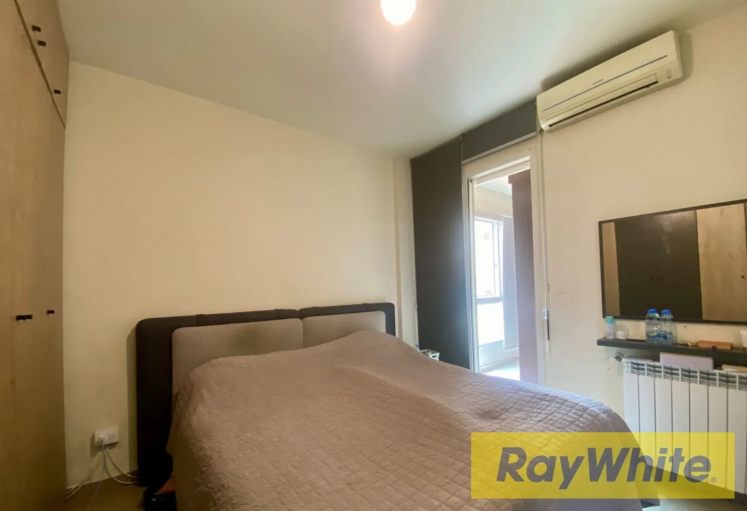 Fully Furnished Apartment For Sale In Dik El Mehdi With 1 Parking Space — الصورة 4