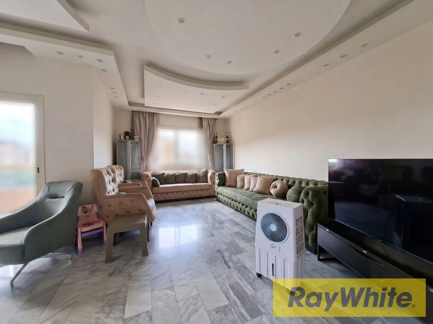 Furnished Apartment For Sale In Jal El Dib — الصورة 4