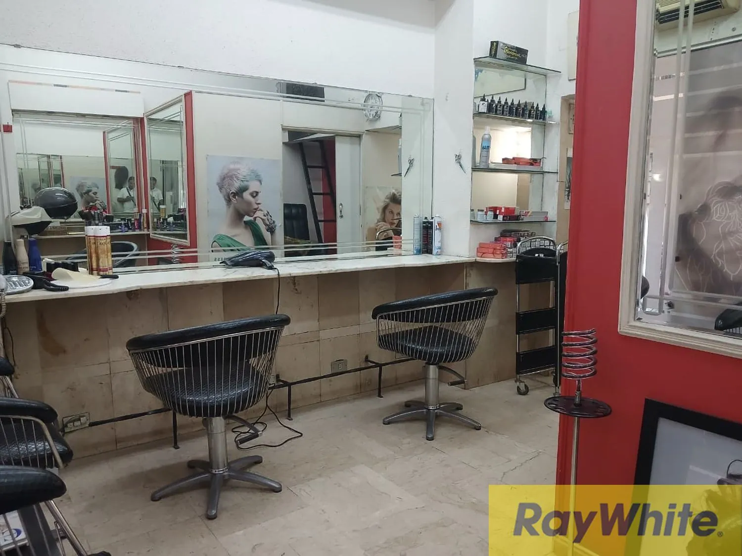 Shop For Sale In Hamra