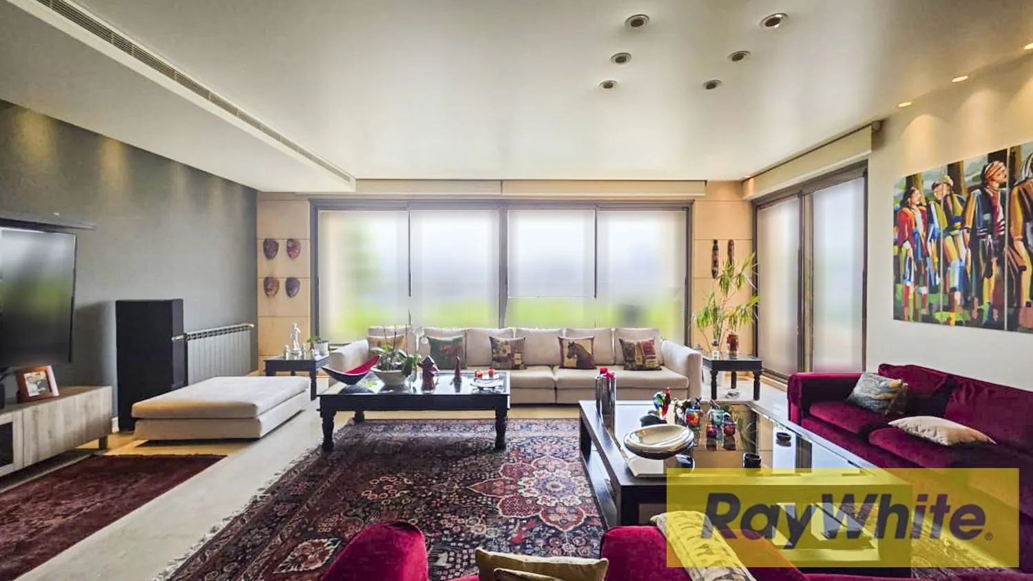 Modern Apartment For Sale In Achrafieh – Furnished — الصورة 3