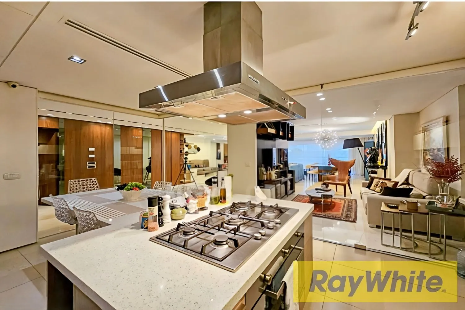 Luxurious Furnished Duplex For Sale In Ras Beirut — الصورة 5
