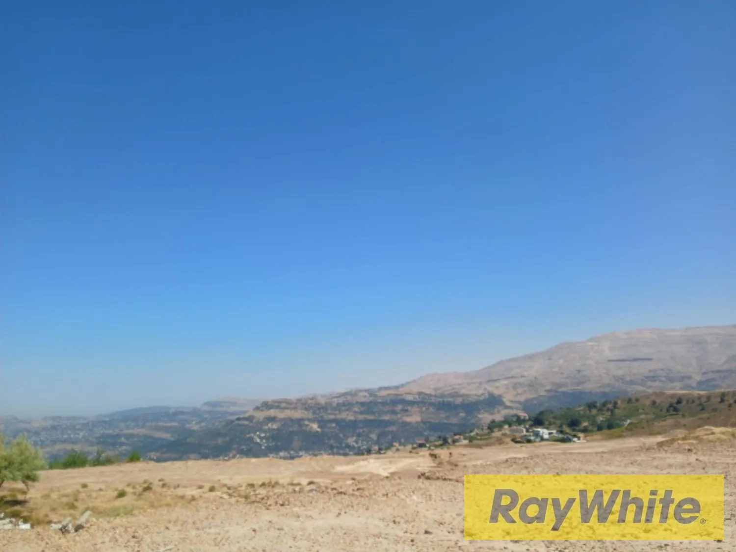 Land For Sale In El Zaarour — الصورة 3
