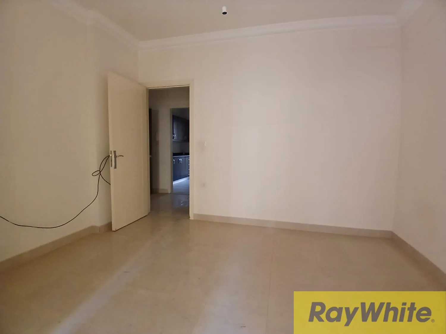 Apartment For Sale In Barbour — الصورة 2