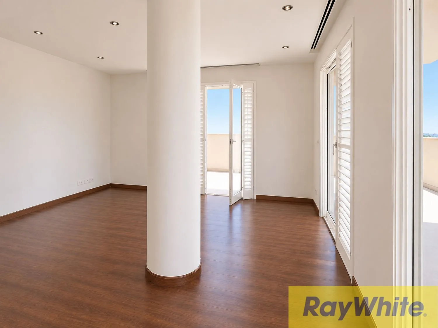 Duplex For Rent In Downtown