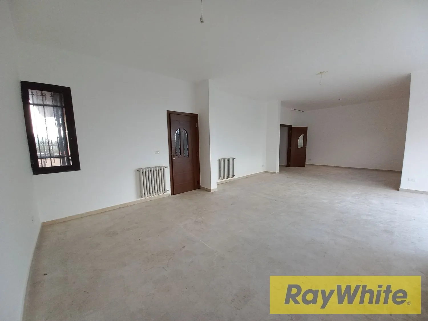 Apartment With Private Garden For Sale In Bsalim — الصورة 2