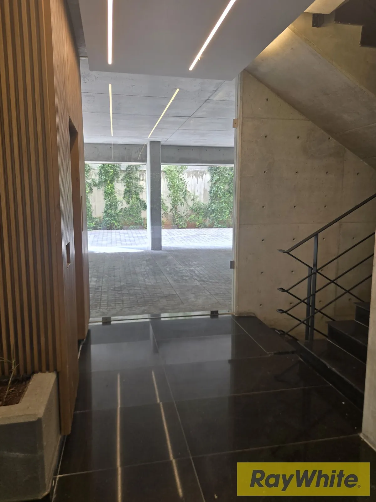 Modern 2 Bed Apartment For Rent In Dik El Mehdi — الصورة 5