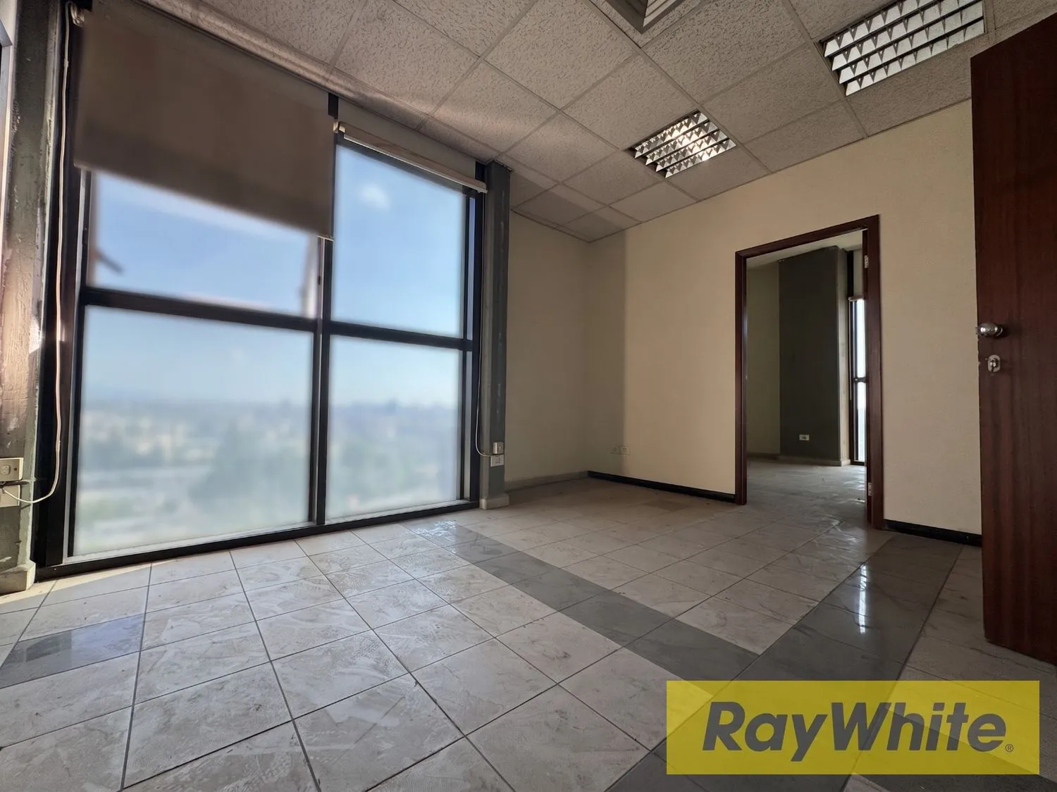 Office For Rent In Sin El Fil — photo 3