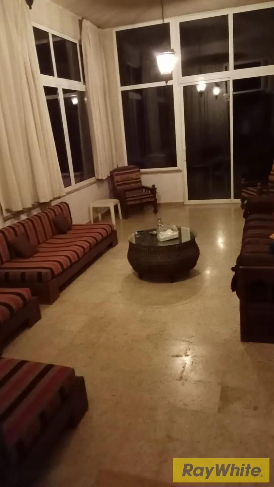 Vintage Lebanese Charm | Apartment In Ain Saadeh For Rent — الصورة 4