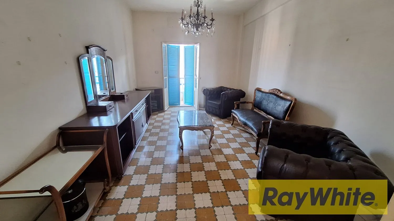 Furnished Apartment For Sale – Achrafieh, Rmeil — photo 2