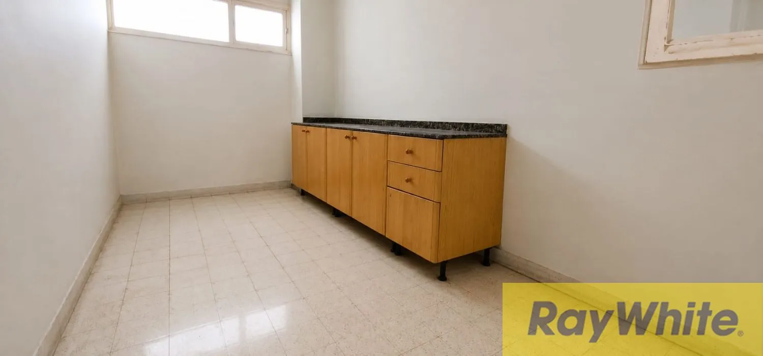 Apartment For Sale In Ramlet Al Baydah — الصورة 4