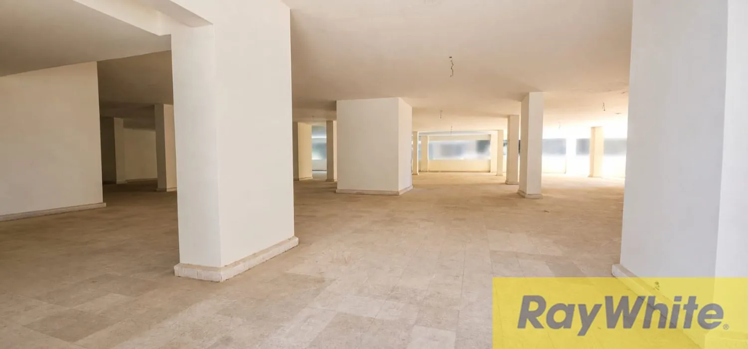 Showroom For Sale In Ramlet Al Baydah — photo 3