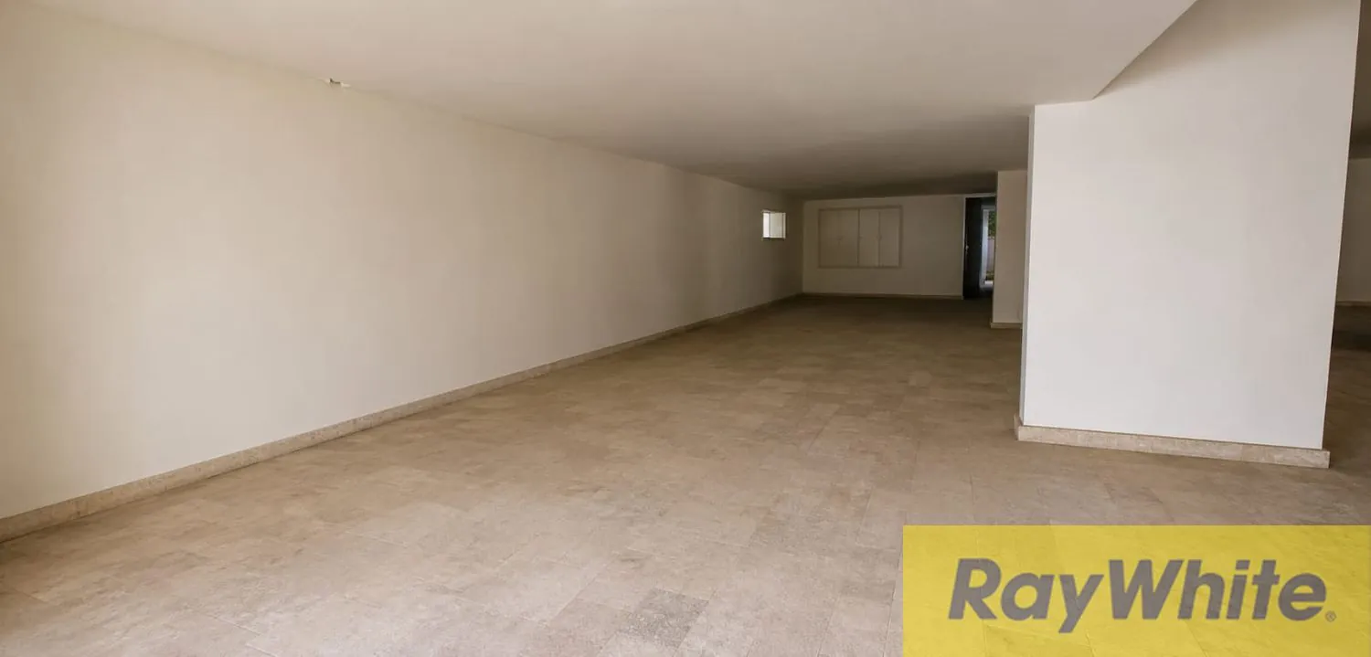 Showroom For Sale In Ramlet Al Baydah — photo 4