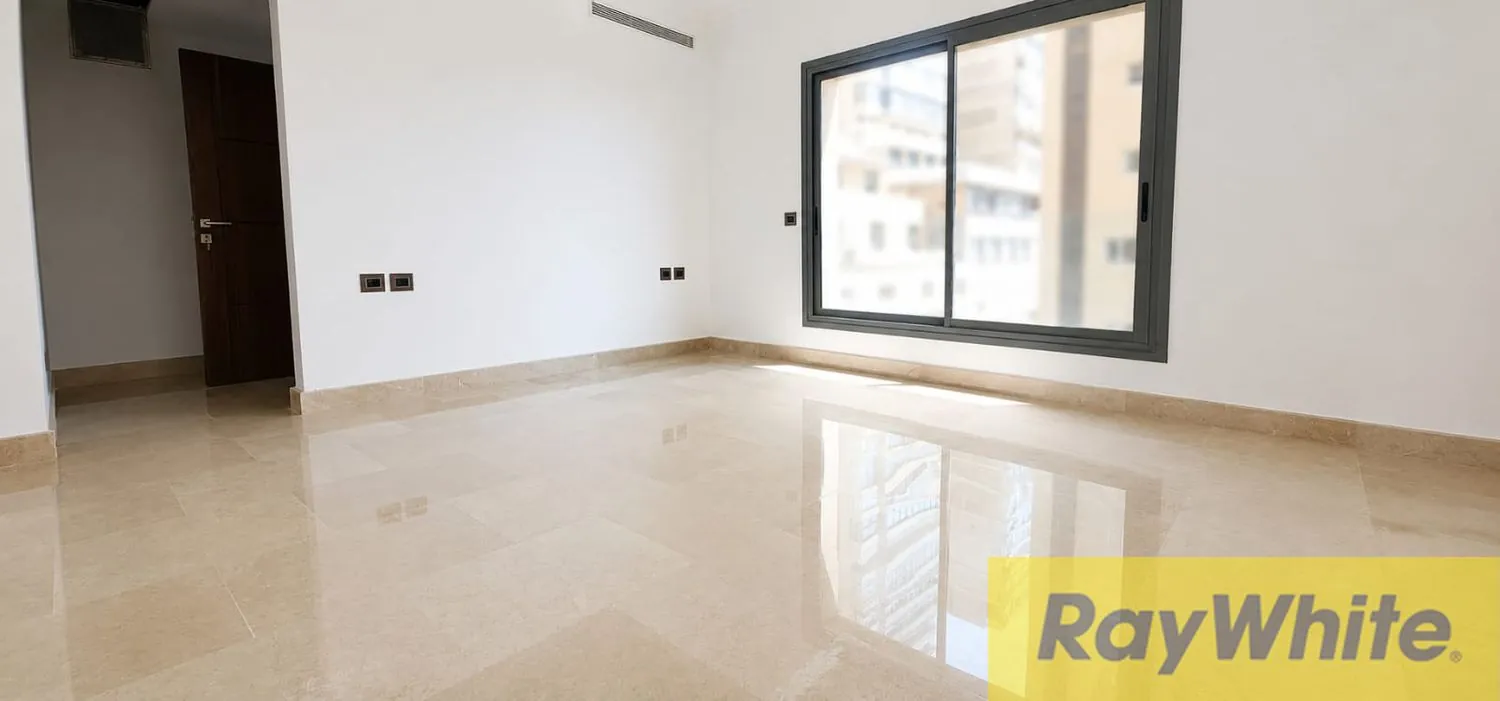 Apartment For Sale In Ramlet Al Baydah — الصورة 4
