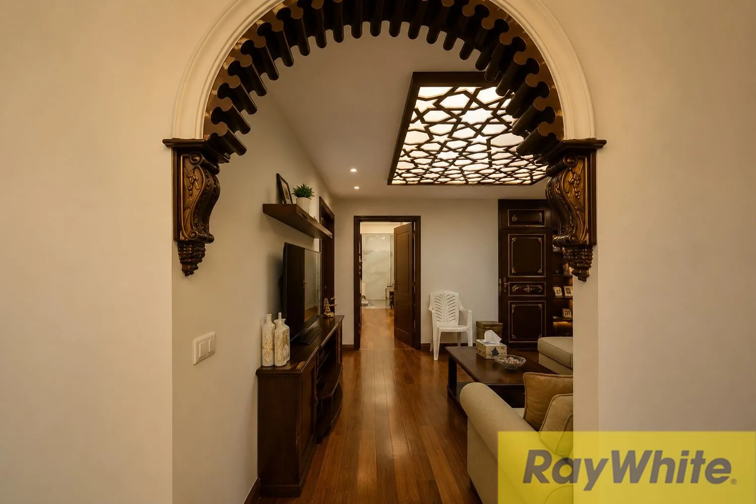 Apartment For Sale In Ramlet Al Baydah — الصورة 2
