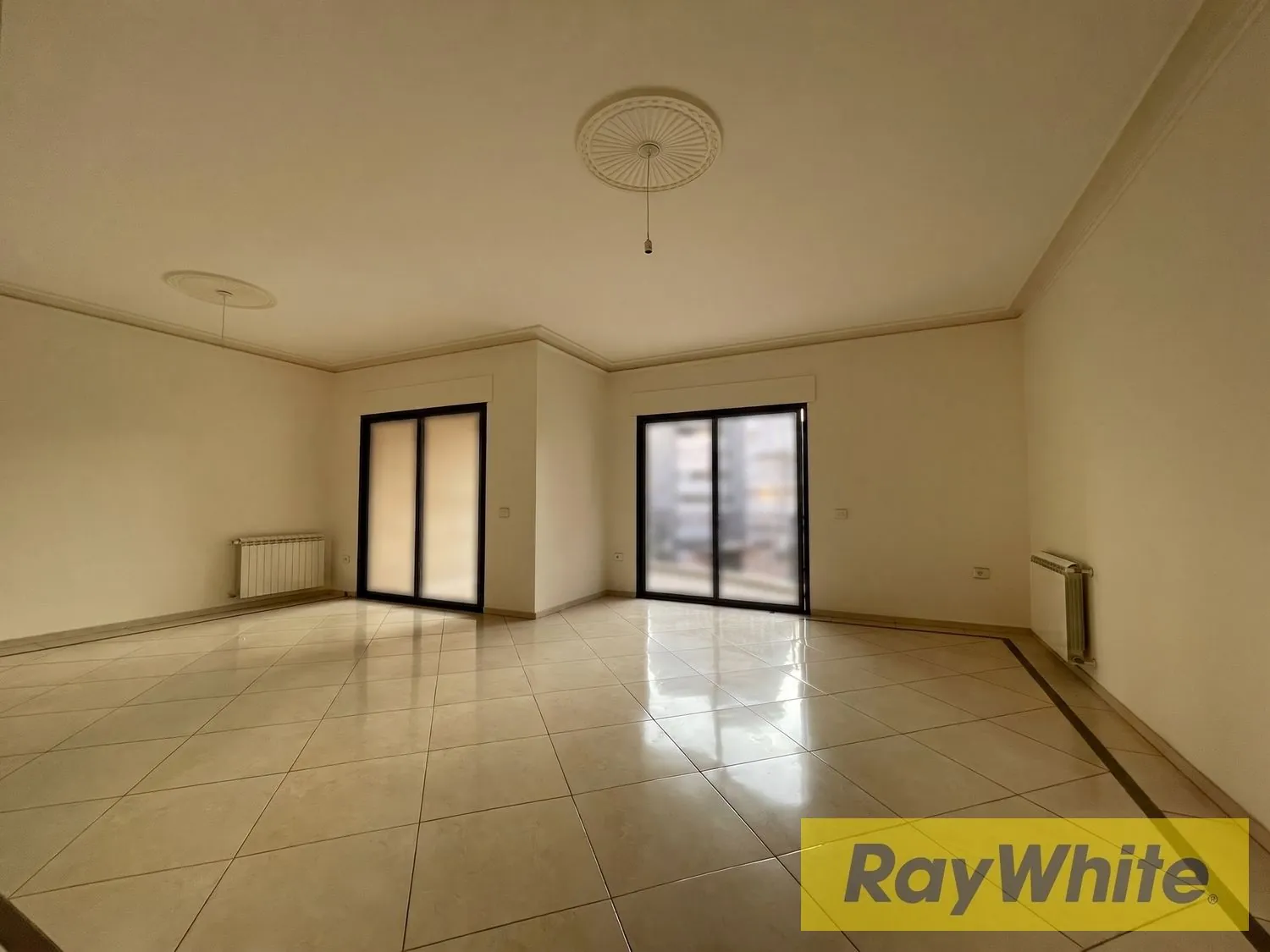 Apartment For Sale – Achrafieh, Sassine — الصورة 3