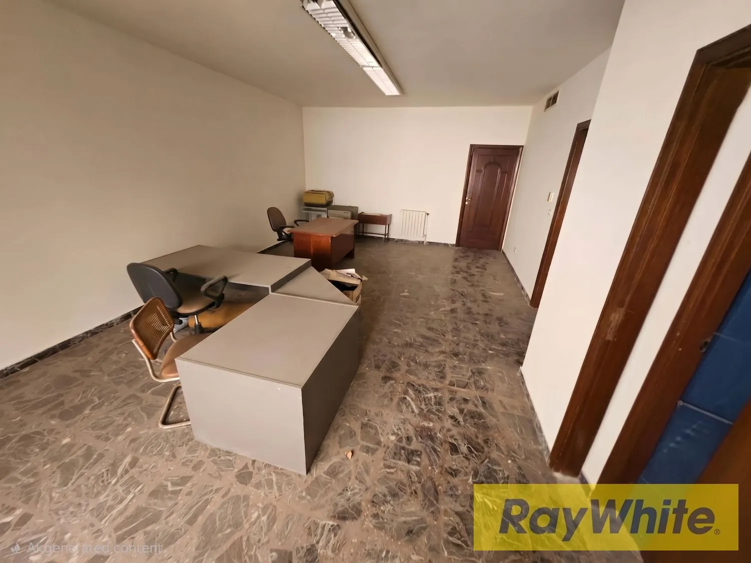 Apartment For Sale – Achrafieh, Fassouh — الصورة 5