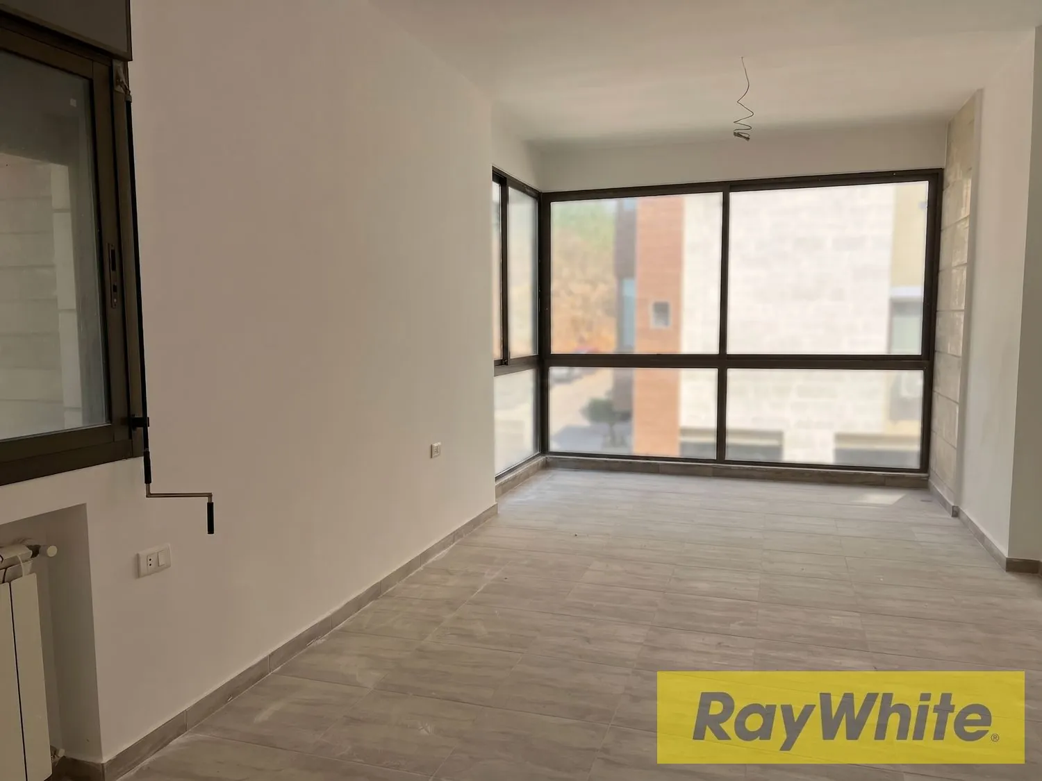 Duplex With Roof For Sale – Dbayeh | Mountain View — الصورة 2
