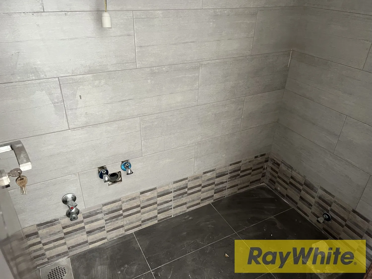 Duplex With Roof For Sale – Dbayeh | Mountain View — الصورة 5