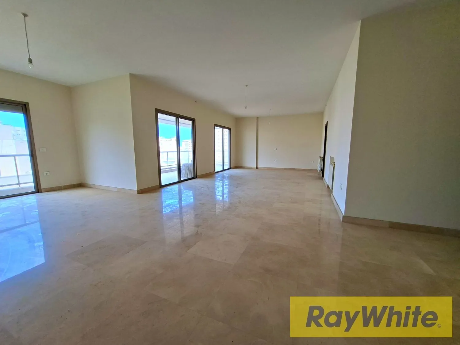 Apartment For Sale In Jal El Dib – Good Location — الصورة 2