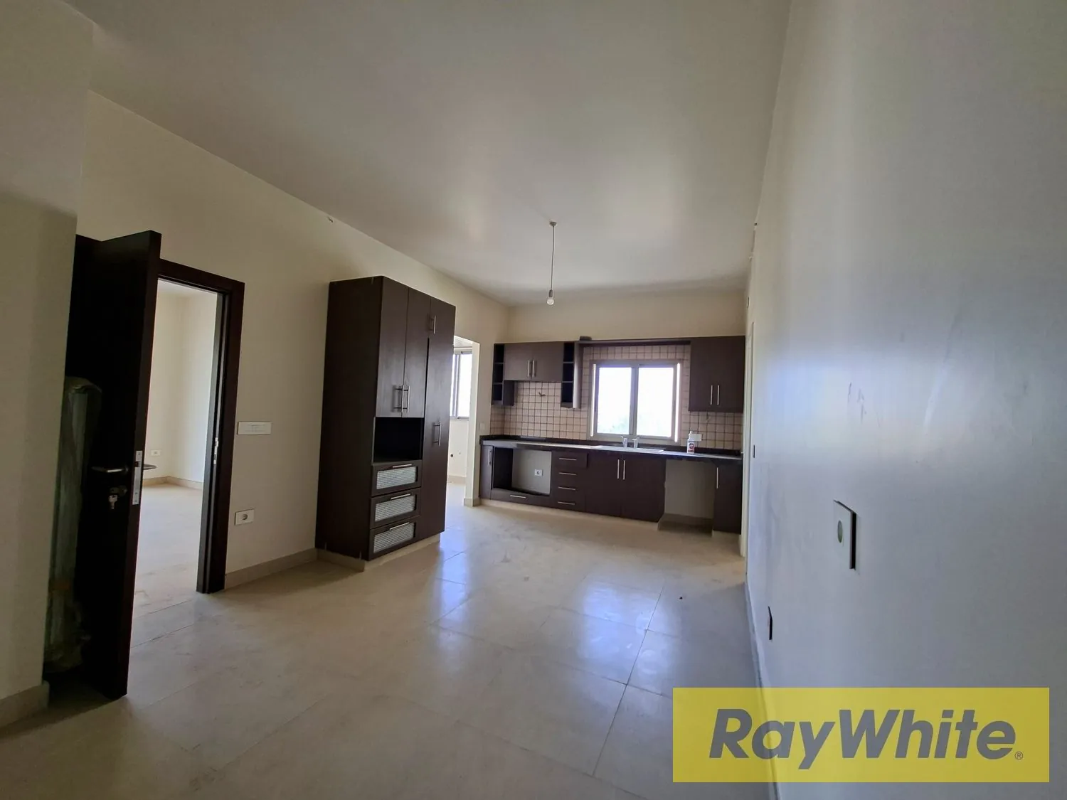 Apartment For Sale In Jal El Dib – Good Location — الصورة 5