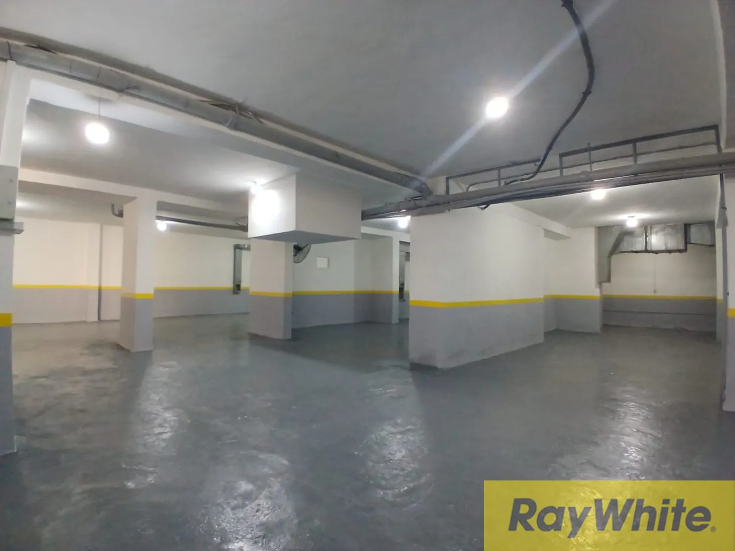Warehouse For Sale In Al Zarif — الصورة 5