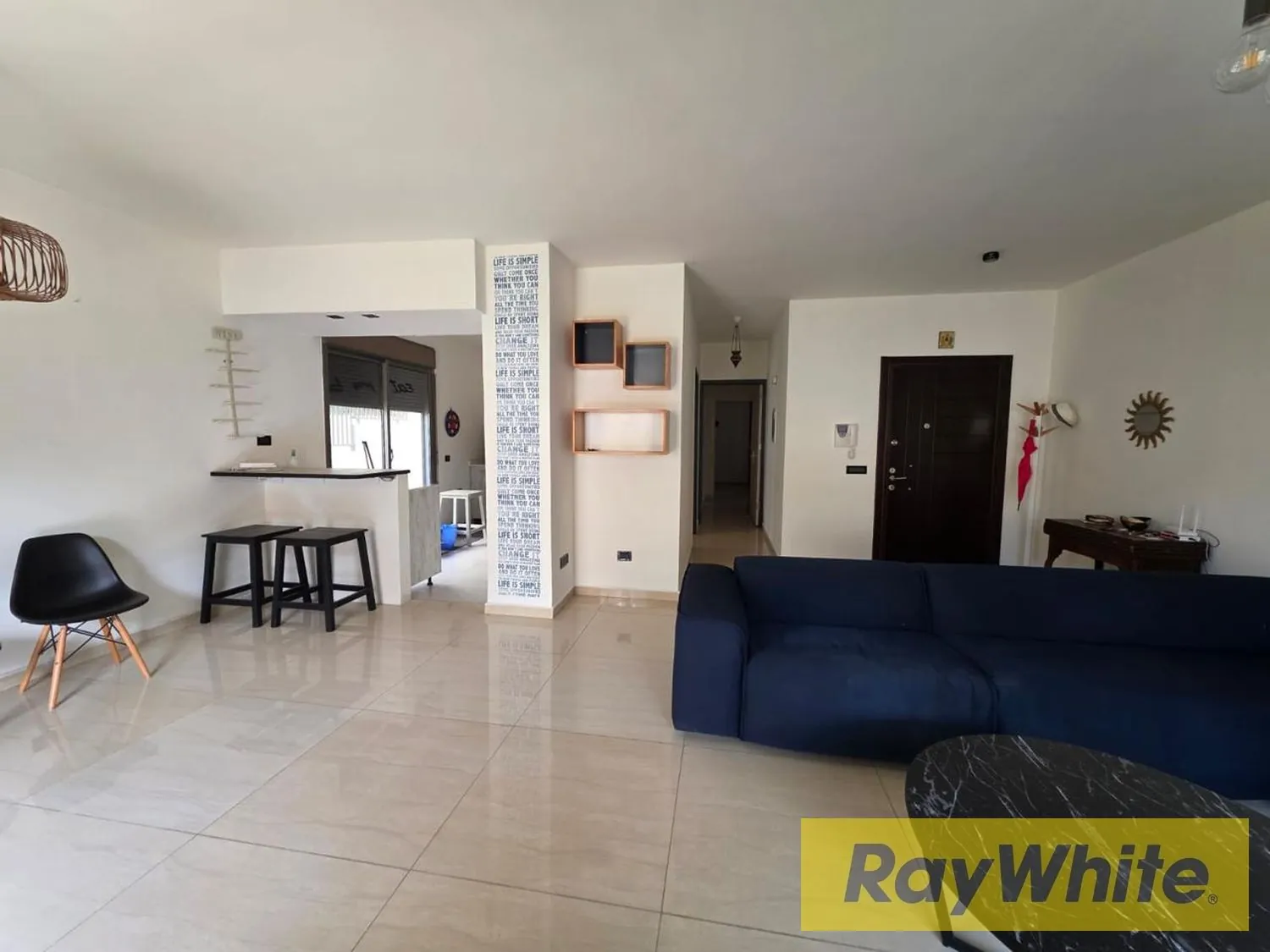 Fully Furnished Apartment For Rent In Bsalim-mezher With Garden — الصورة 2