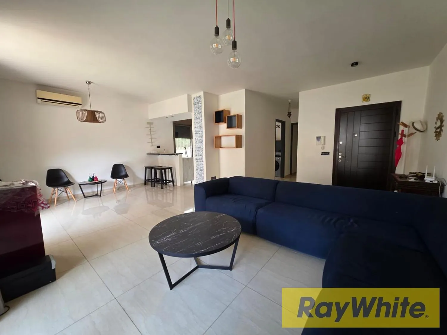 Fully Furnished Apartment For Rent In Bsalim-mezher With Garden — الصورة 3
