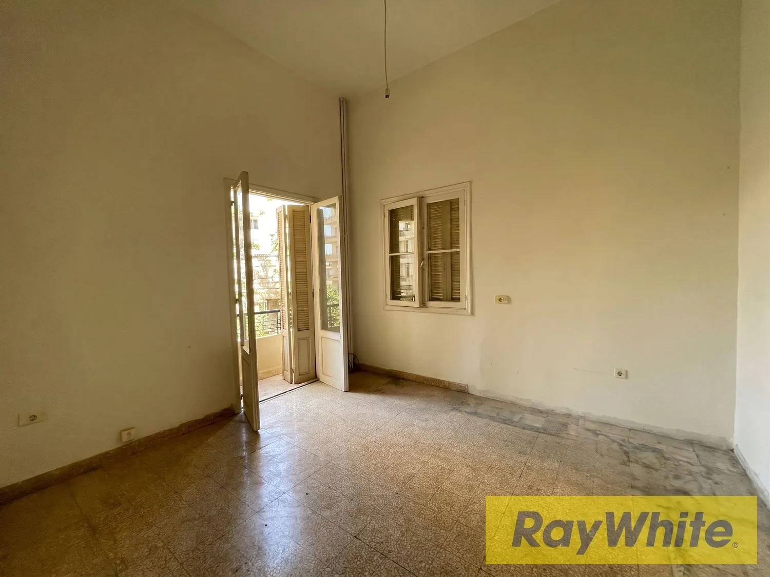 Apartment For Rent – Achrafieh, Sioufi — photo 3