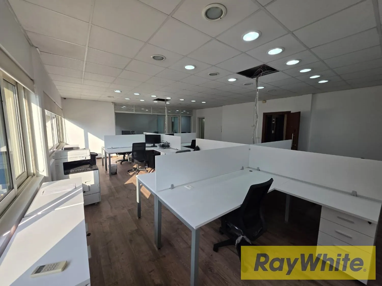 Office For Rent In Jdeideh – Prime Location — الصورة 1