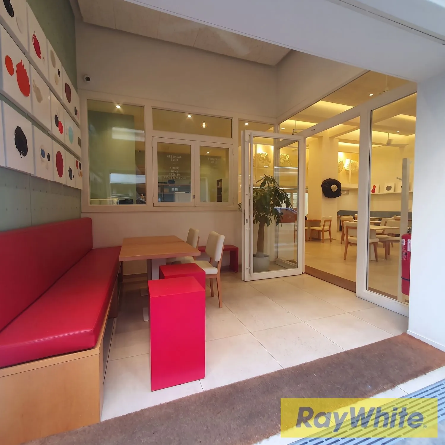 Shop For Rent In Mar Mikhael | Prime Commercial Opportunity | — الصورة 4