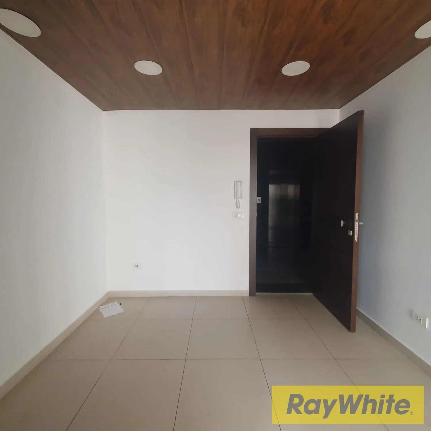 Office For Rent In Jisr El Basha — الصورة 5