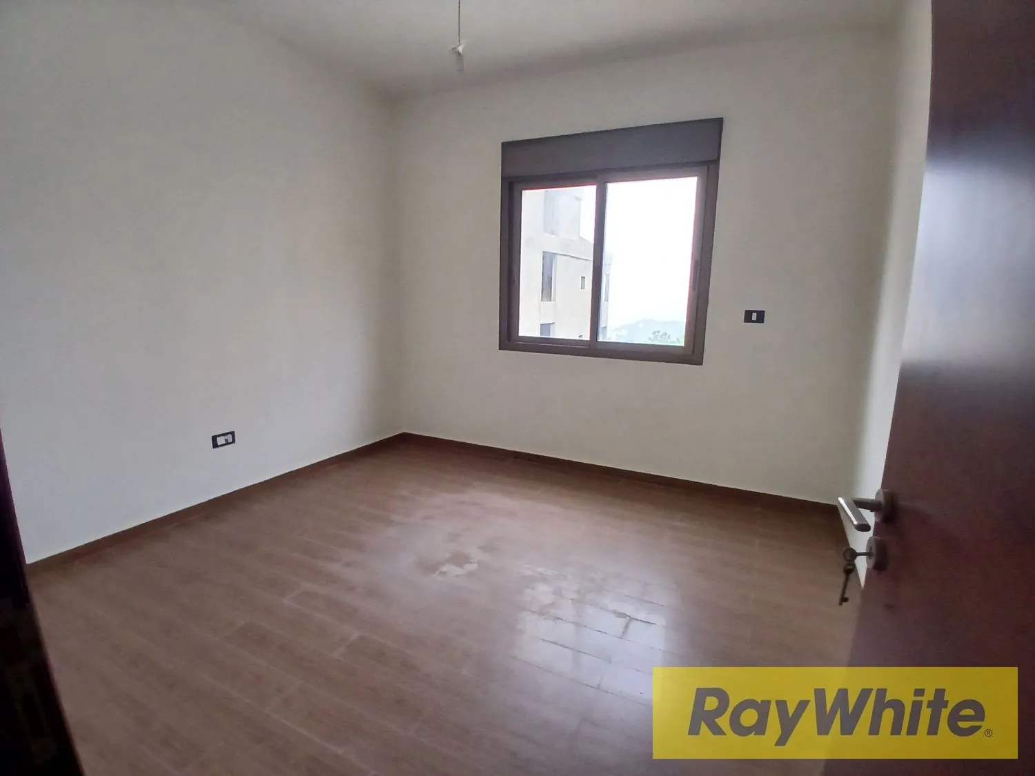 Apartment For Sale In El Biyada – Mountain And Sea Views — الصورة 4