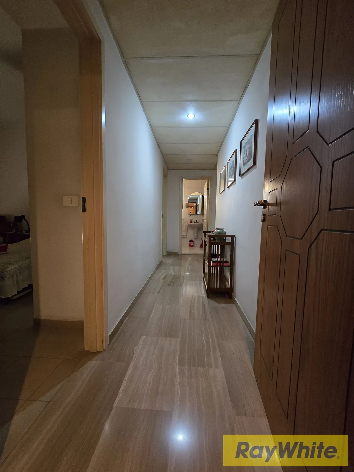 Apartment For Sale In Achrafieh | Prime Location — الصورة 5