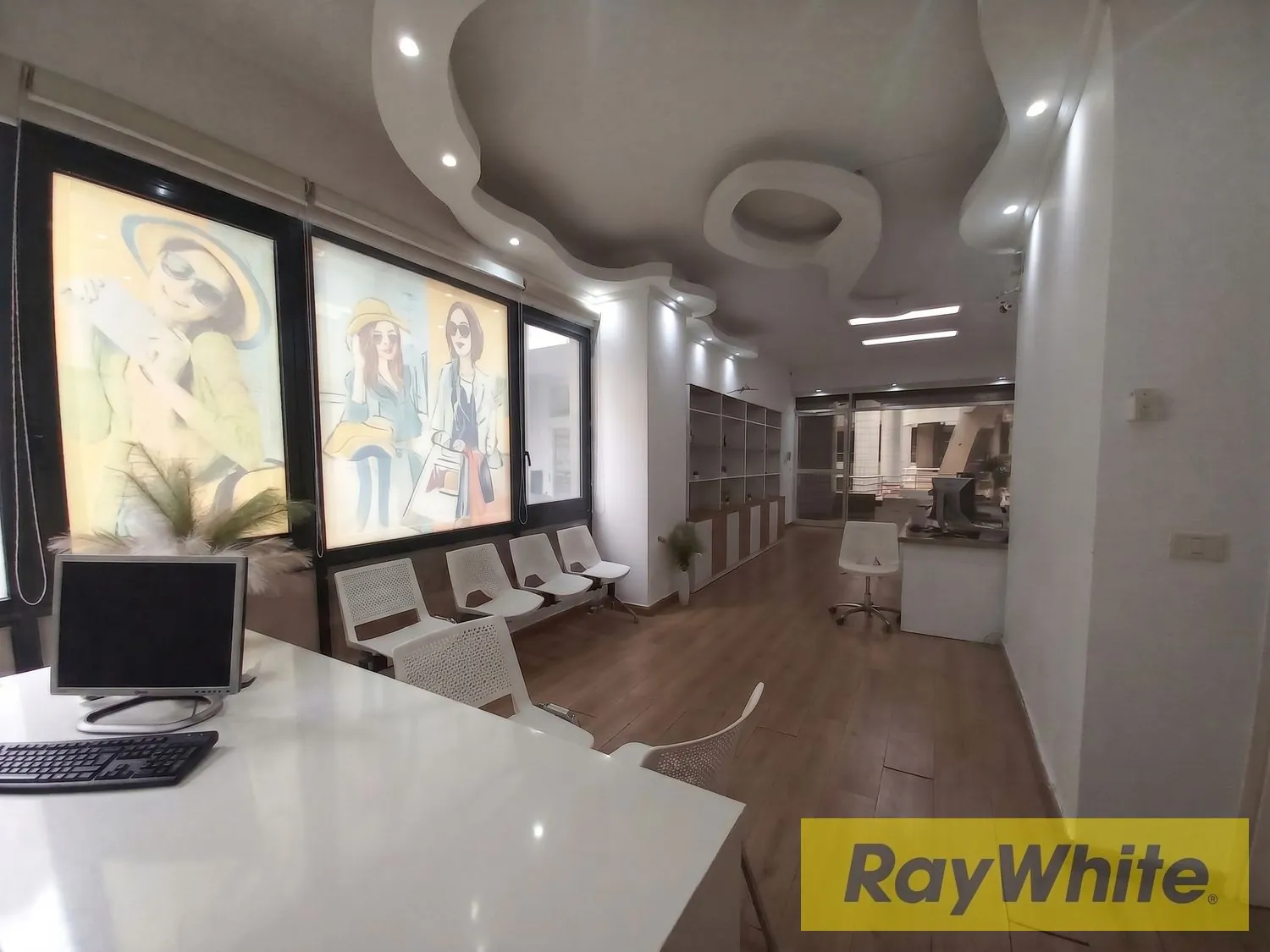 Office For Sale In Zalka – Commercial Center