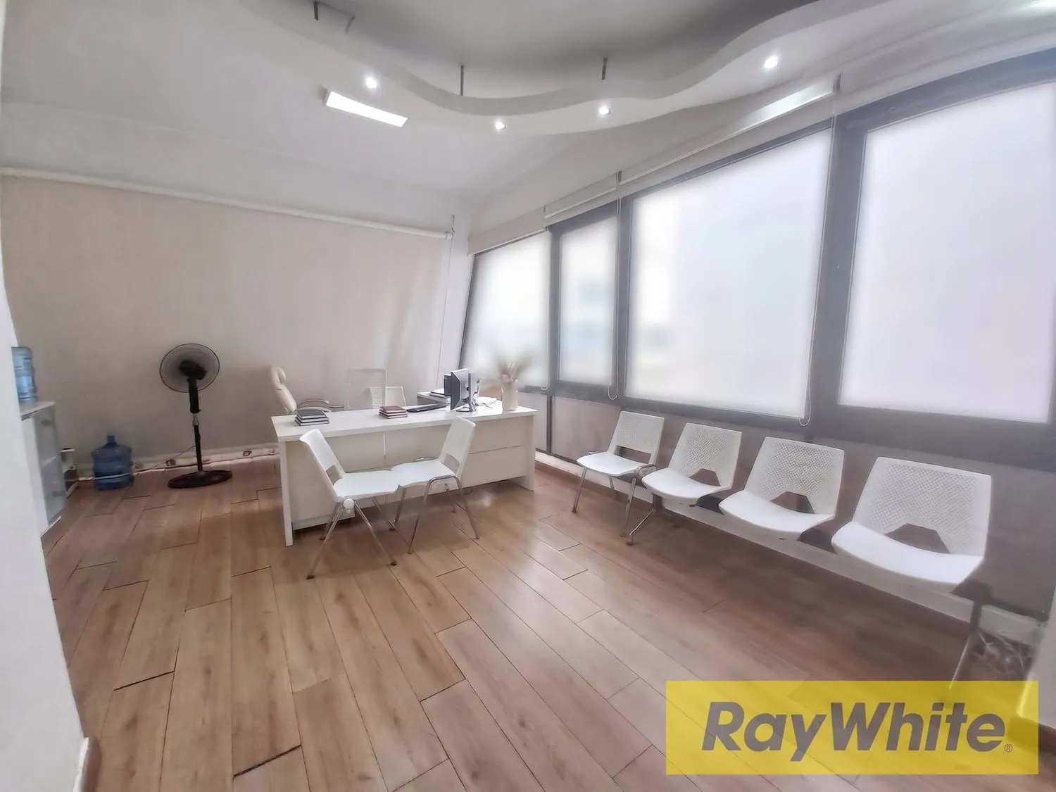 Office For Sale In Zalka – Commercial Center — الصورة 3