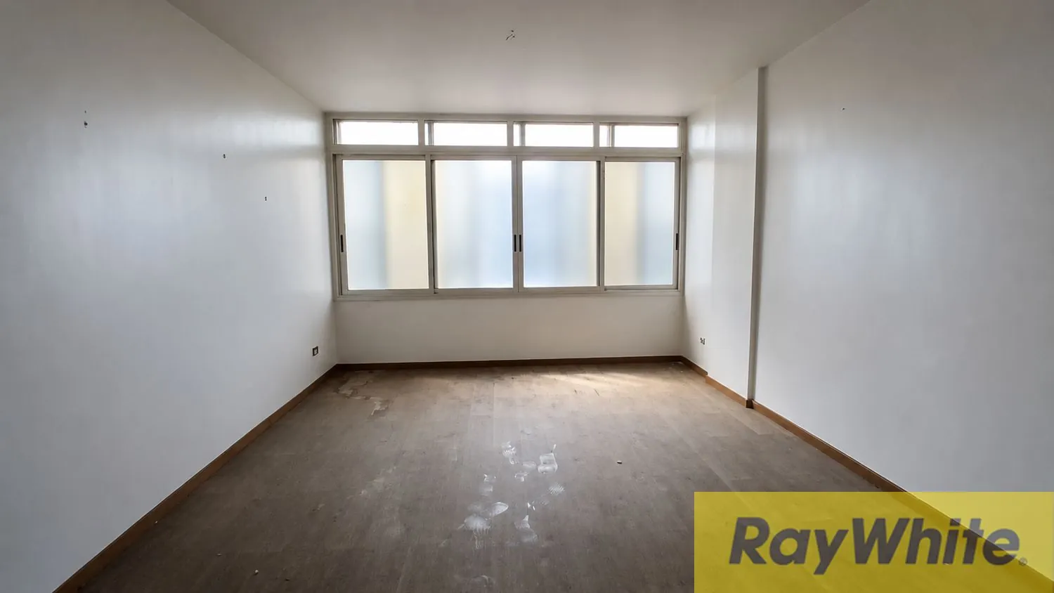 Office For Rent In Aicha Bakkar — الصورة 4